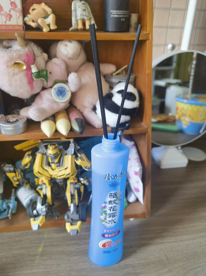 隆力奇驱蚊花露水