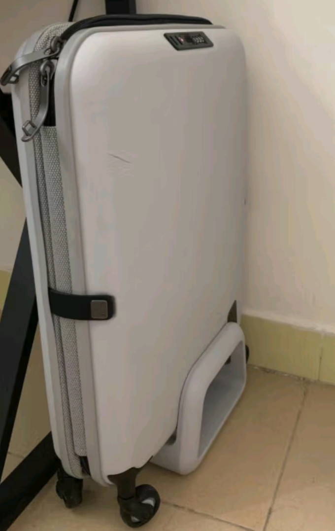 拉杆箱