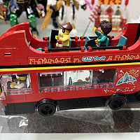 乐高60407:红色观光大巴车。