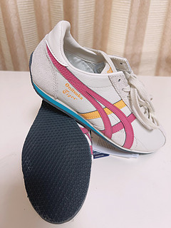  Onitsuka Tiger鬼塚虎女款复古运动休闲鞋，配色真的很好看