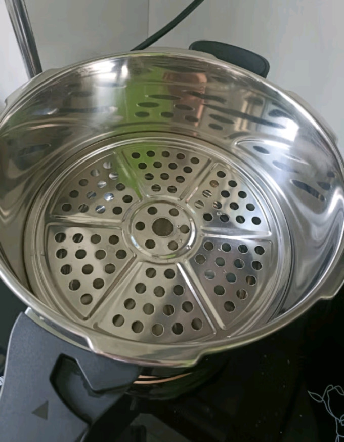 苏泊尔压力锅