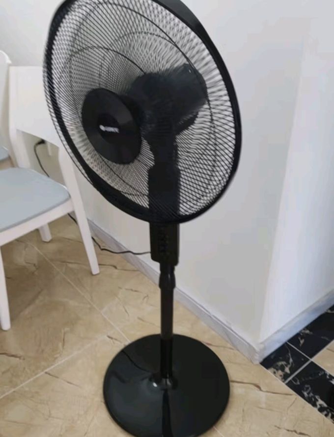 格力gree电风扇家用节能落地扇学生立式大风量客厅宿舍机械五叶扇fd40