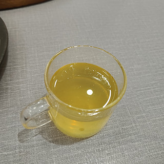 蜂蜜柚子百香果茶，甜甜蜜蜜好开胃😏