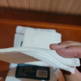 非压缩一次性毛巾，好像也不太占地方