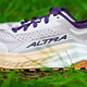 Altra Olympus 6稳固前行，征服崎岖