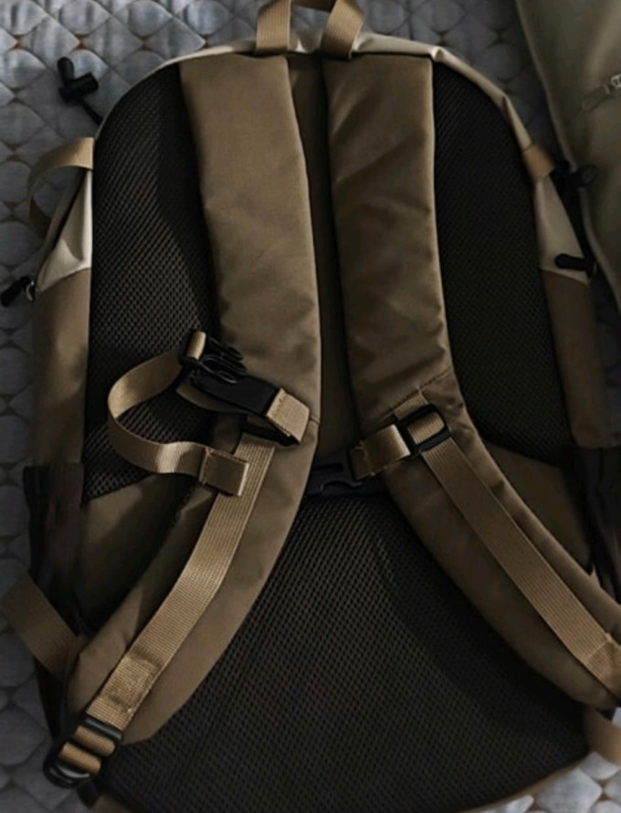 骆驼旅行背包
