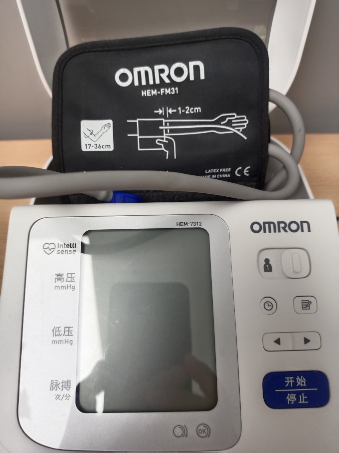 欧姆龙血压计