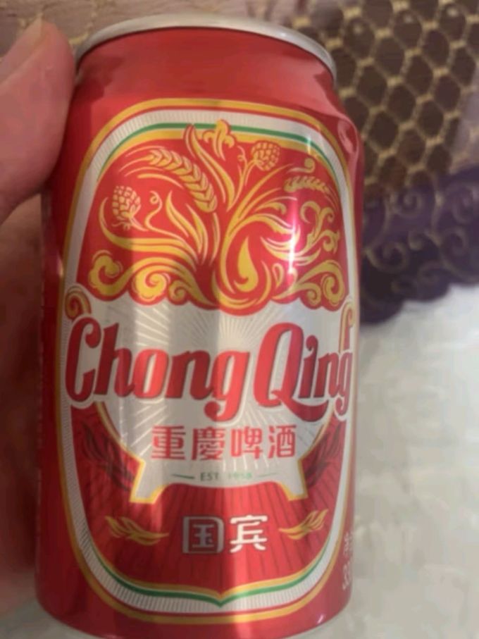 重庆啤酒,火锅伴侣!