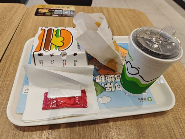 如果不是路过我都快忘记还有个快餐品牌叫德克士