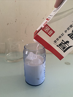 厚椰乳的神仙喝法，打工人咖啡