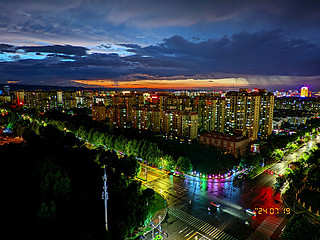 夏日雨后，风景独美