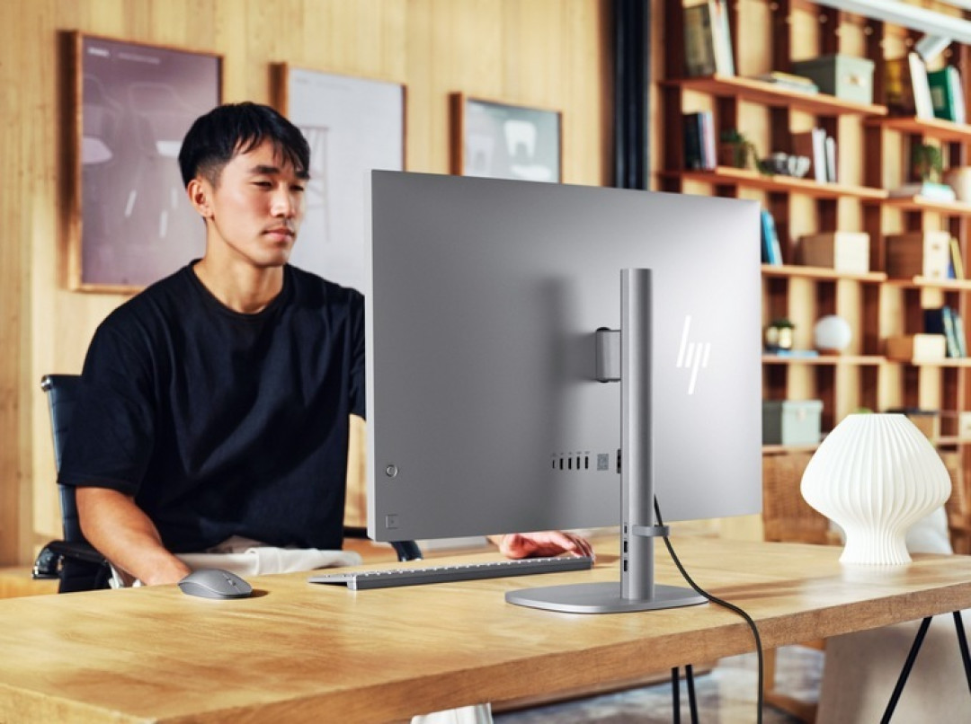 惠普发布 OmniStudio X 32 一体机电脑,4K IPS屏、酷睿 Ultra 处理器、配独显、集成升降摄像头