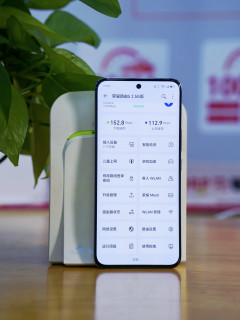 家里网一直不行的，不要怀疑师傅安装问题，先看看是不是路由器不行？