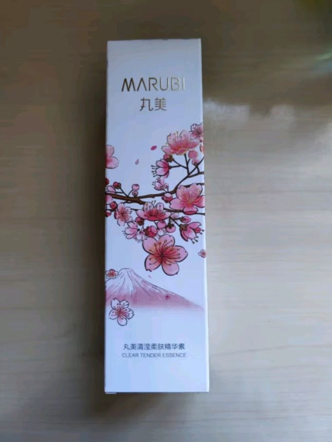丸美爽肤水