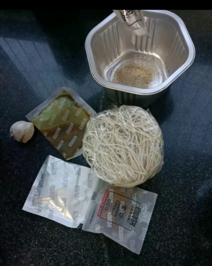 自嗨锅自热食品
