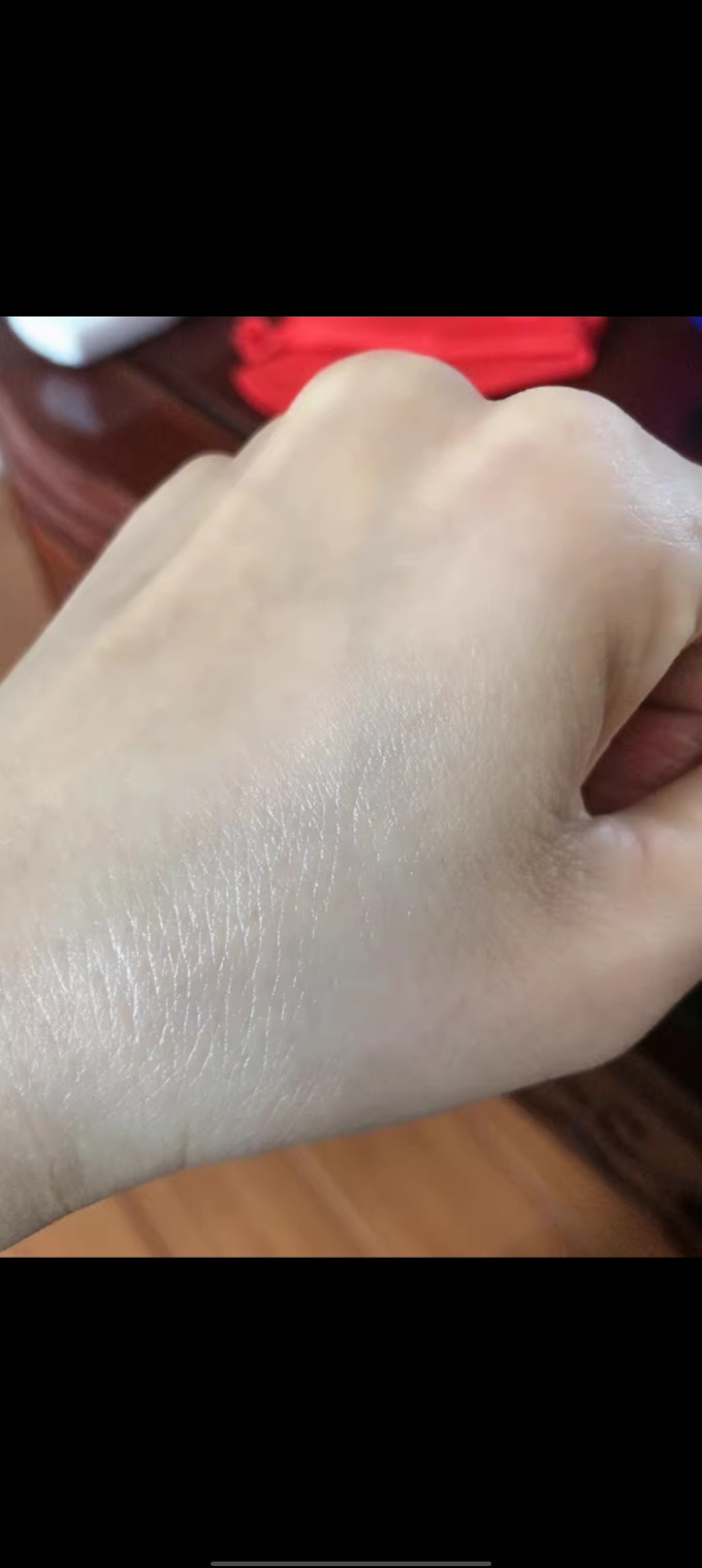 珀莱雅防晒隔离