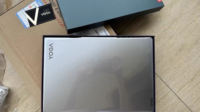 联想YOGA Air 14s触屏更方便