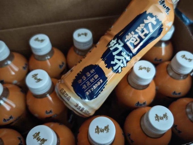 瓶装奶茶一口就爱上