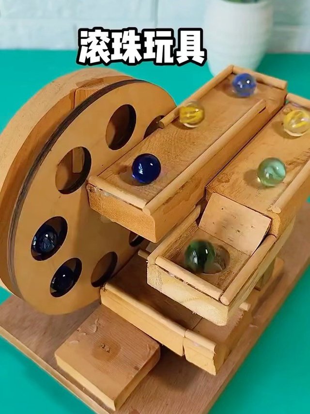 成年人解压滚珠玩具！
