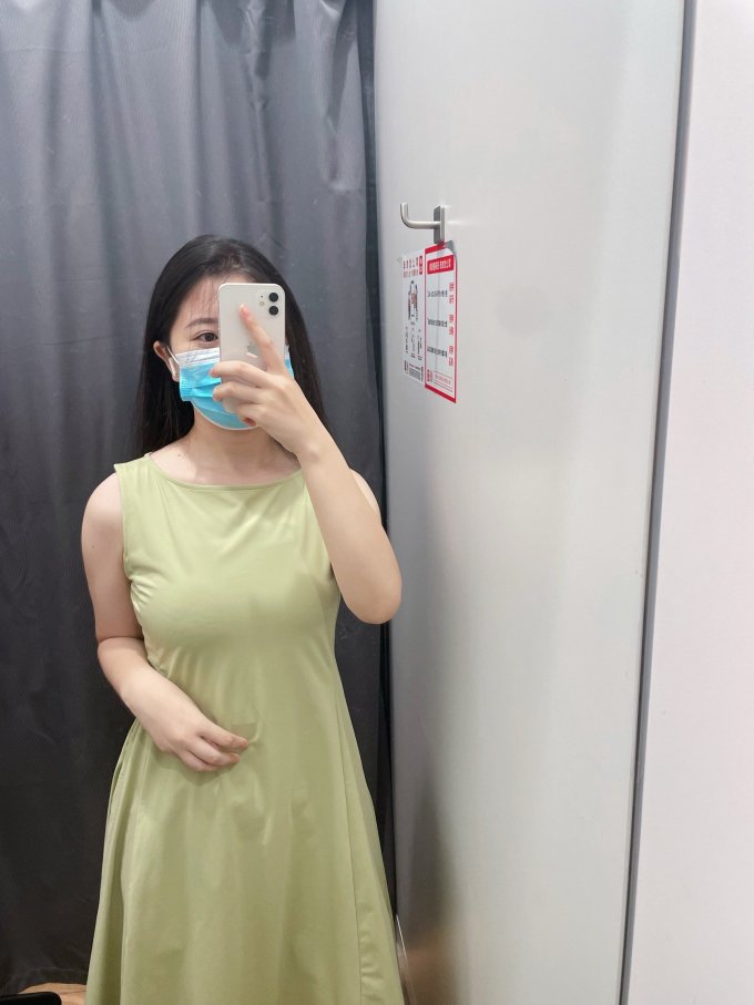 优衣库裙装