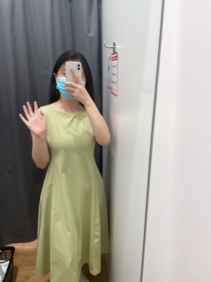 优衣库裙装