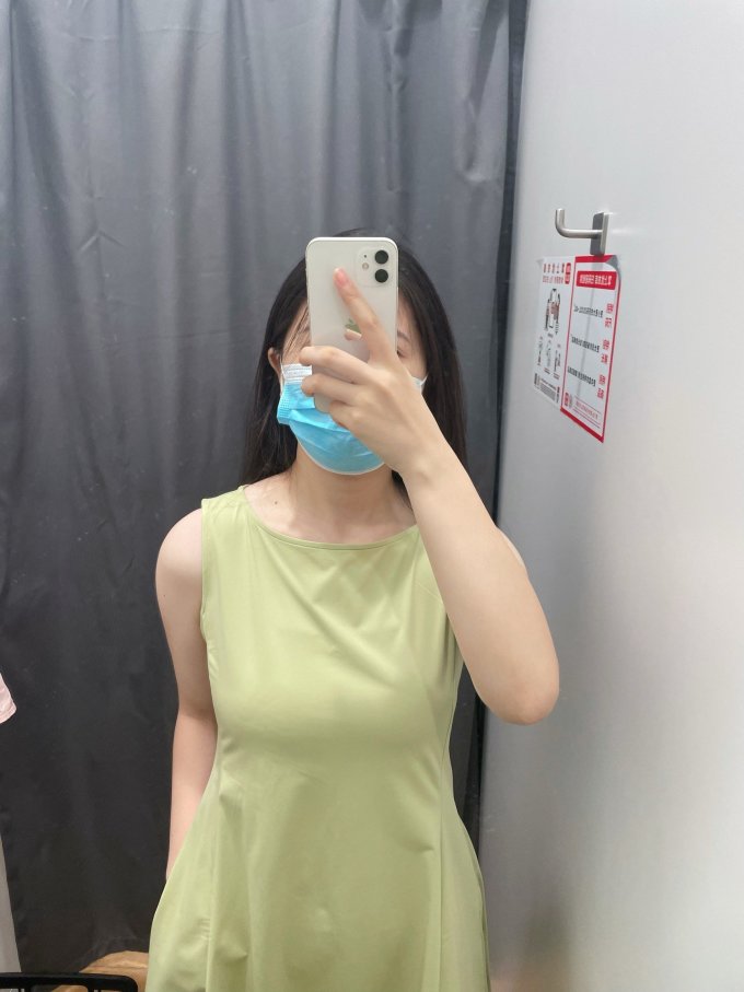 优衣库裙装