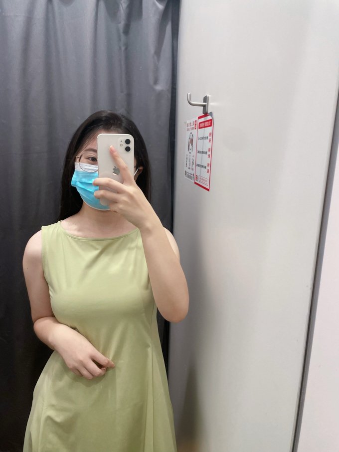优衣库裙装