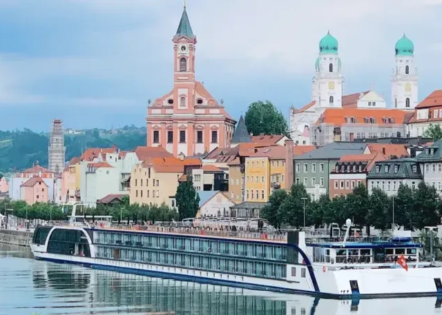 最轻松的旅行方式，最全面的详细攻略