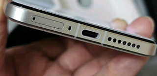 小米Xiaomi 14Ultra 徕卡光学Summilux镜头 大师人像 双向卫星通信 第三代骁龙8 16+512 白色 5g手机