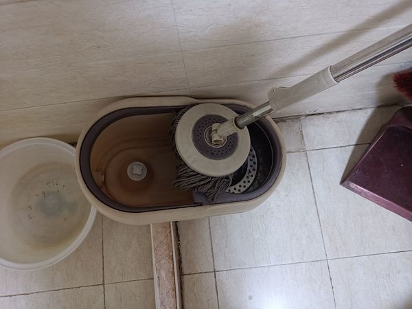 甩干桶能分离的才是合格的拖把桶