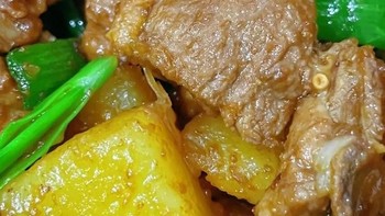 土豆焖鸭的做法分享 