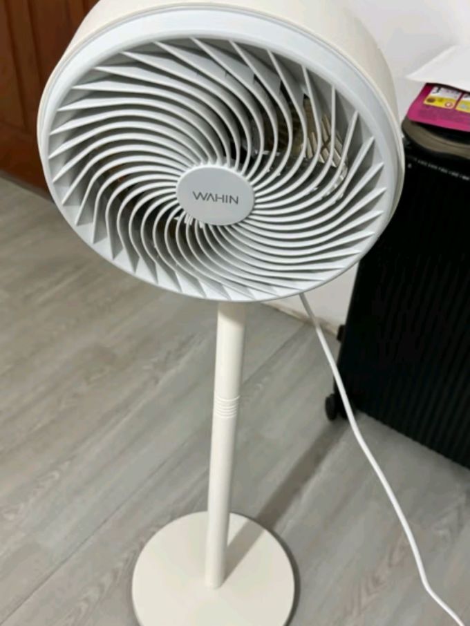 华凌空气循环扇