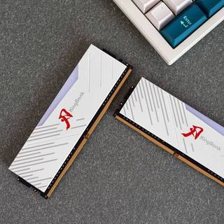 5600G的最佳搭档,金百达白刃DDR4 3600 RGB内存开箱测评