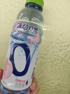 脉动0糖0卡维生素运动饮料，健康活力，一触即发？