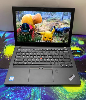 12寸笔记本现在少了很多，九百块买个二手thinkpad x280还是不错的选择。