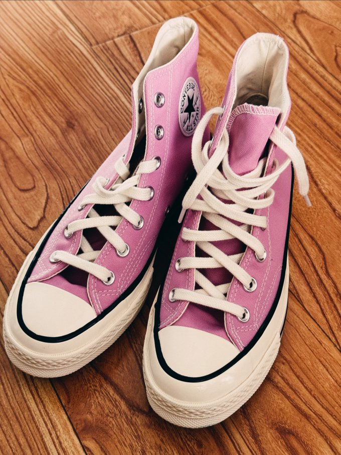 匡威运动帆布鞋