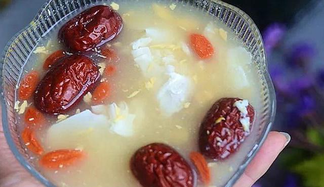 伏天没食欲，吃它胜过绿豆粥，凉吃更带劲！促消化助睡眠，最当季