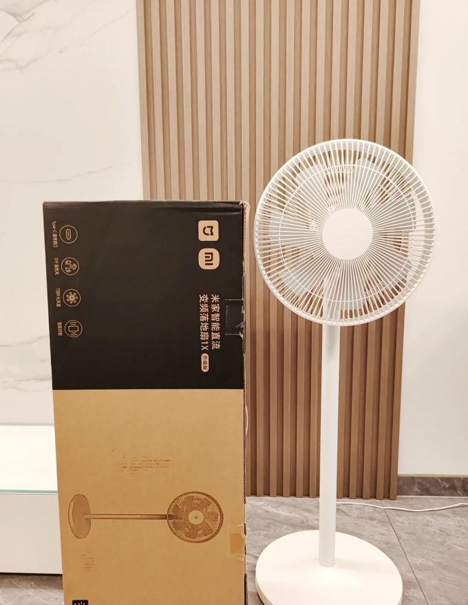 夏日清凉尽在米家直流变频落地扇1x