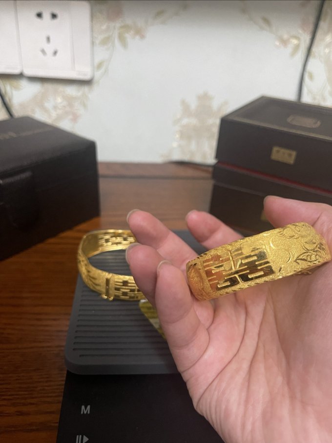 黄金手镯/手链/脚链