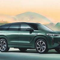 唐DM-i迎来最强对手！4.85米18万多，4.9秒破百6L多油耗纯电210km