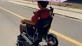 这2种电动低速代步车，价格便宜还可防晒遮雨，方便老人出行使用