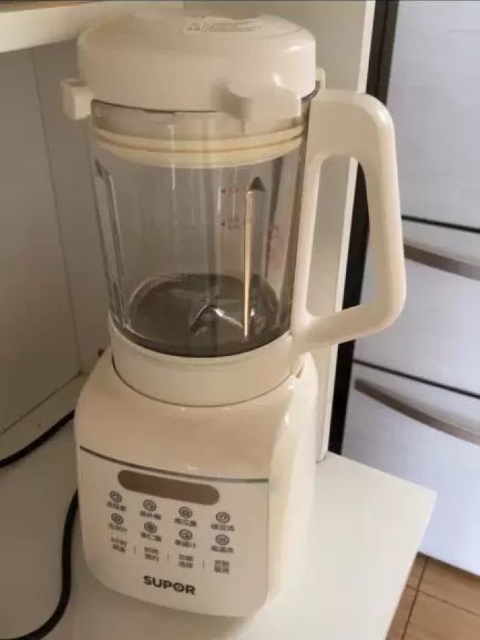 早晨新宠儿苏泊尔破壁机