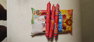 童年稀罕的美食如今唾手可得，但是再回不去了