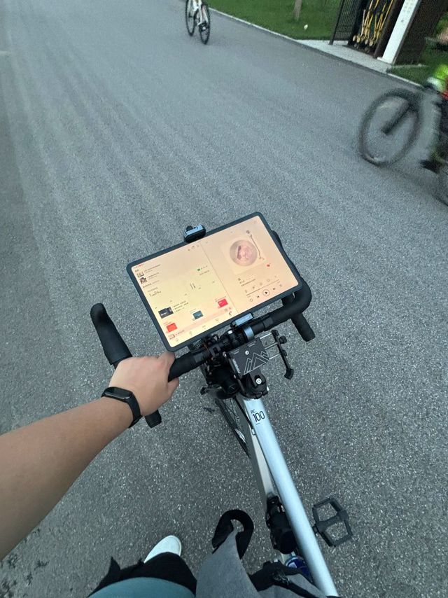 男朋友给我装了这个，这下整个小区都知道我骑车了