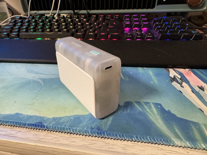 酷态科移动电源