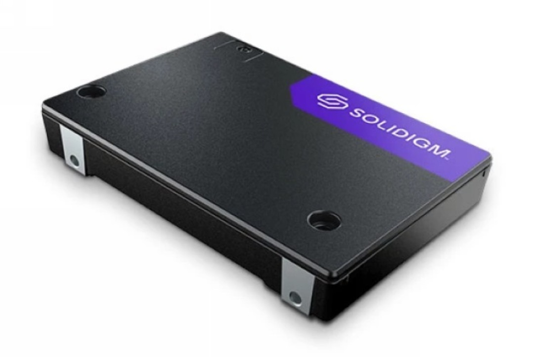 海力士 Solidigm 发布 D7 系列两款企业级 PCIe 5.0 SSD,主打耐用性