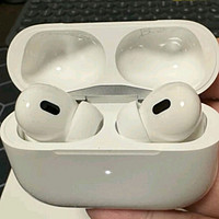 AirPods Pro，你的音乐伙伴！