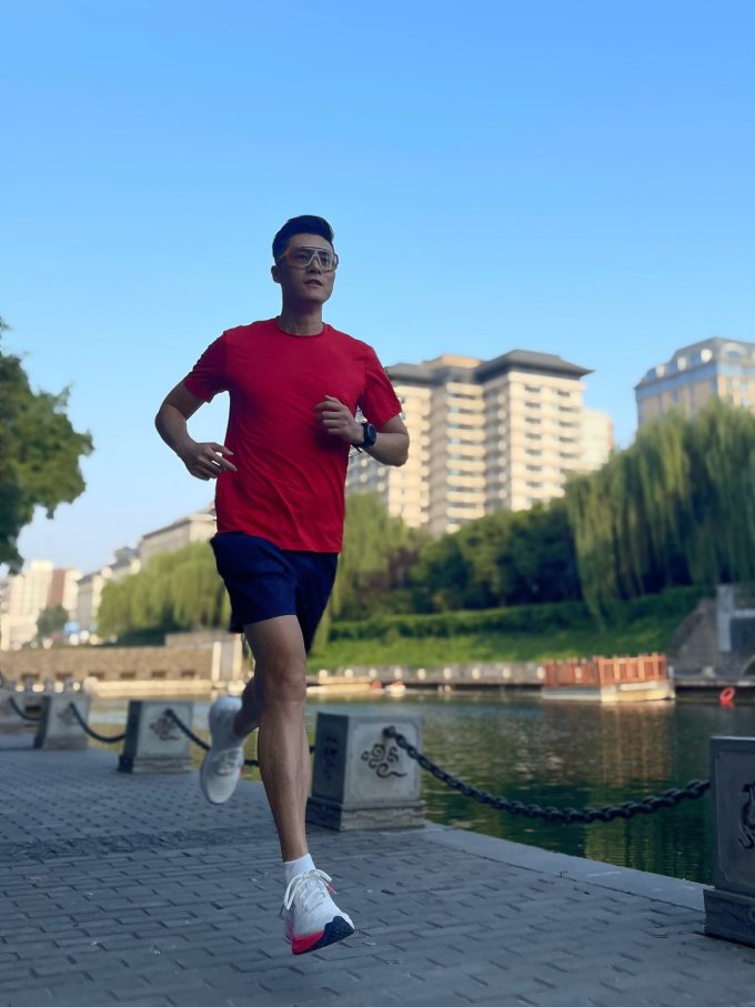 李宁跑鞋