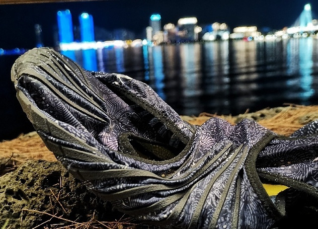 出差健人也脚勤--Vibram包裹鞋穿着攻略