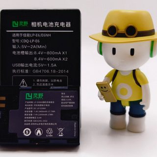你知道单反备用电池不能随便买吗？小心伤机又伤钱